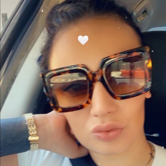 Meet your Posher, Stefanie - Picture 4 of 5